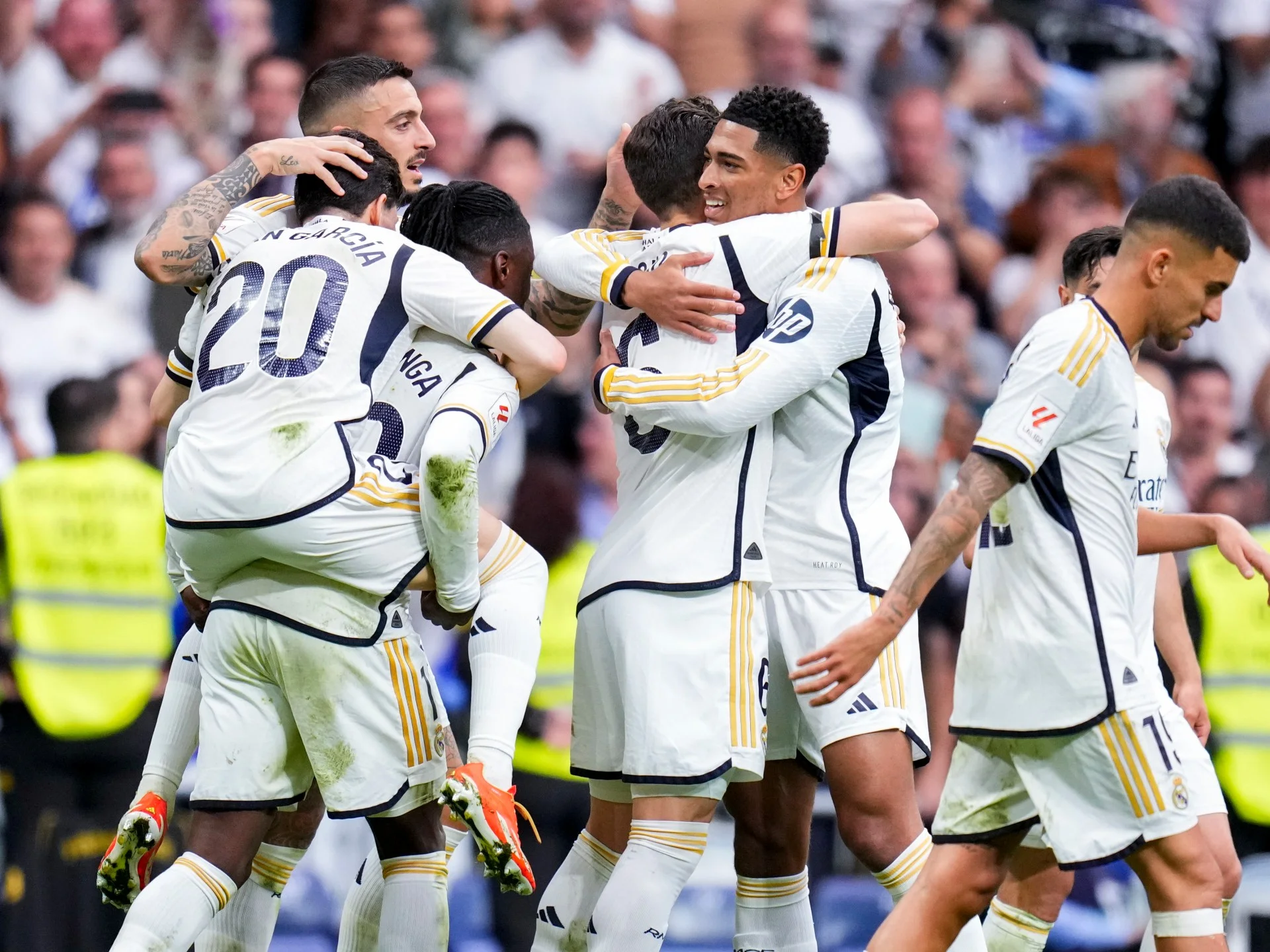 西甲联赛皇马球员庆祝进球